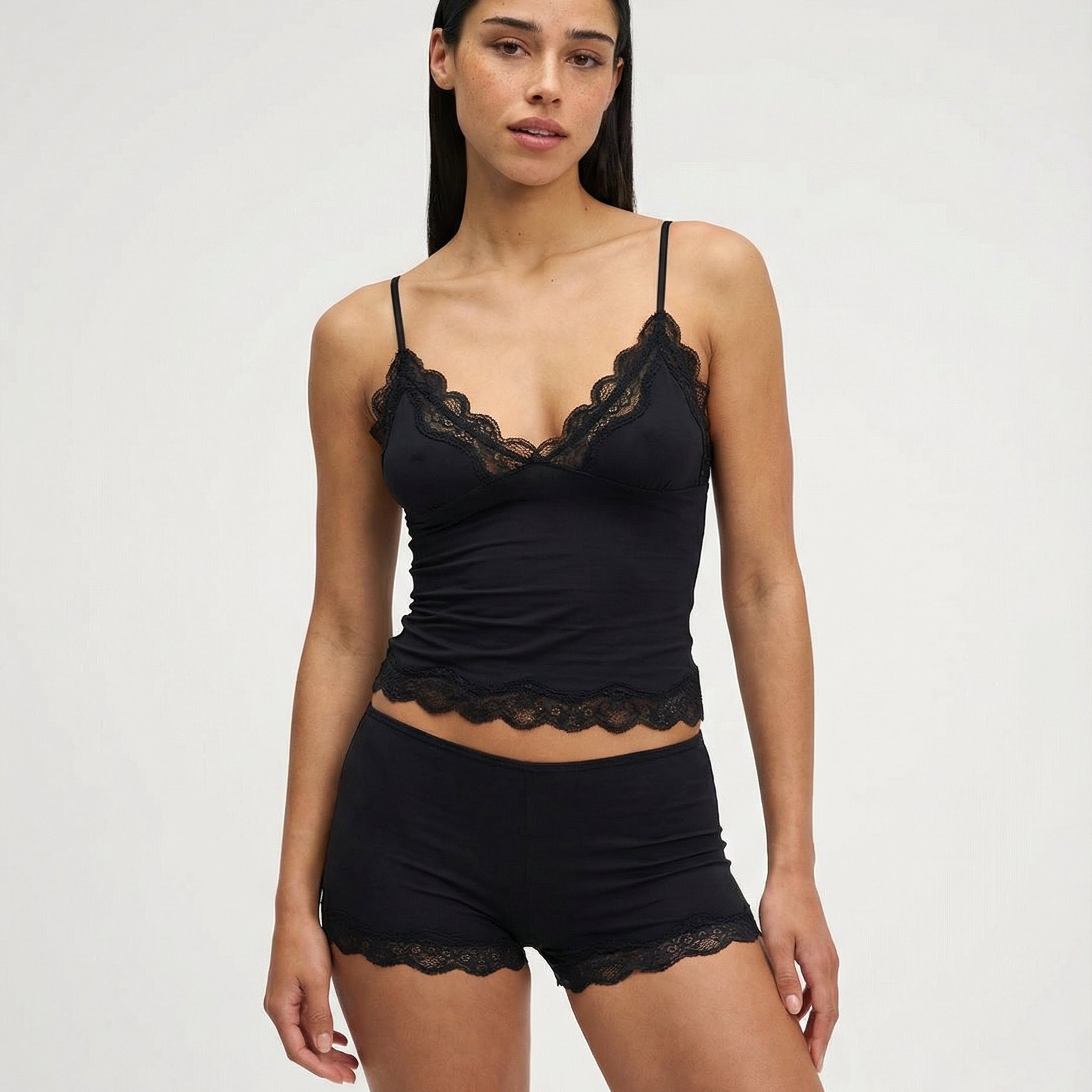 The Soft Nights Lace Set